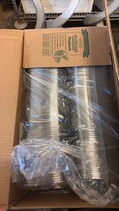 clear hinged takeaways 32 ounce