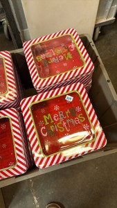 Merry Christmas tins