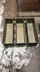 3 box bread pans wlids