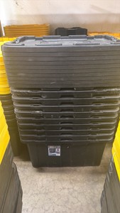 Black 27 gallon totes (10)