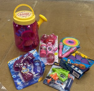 toys lot of 6