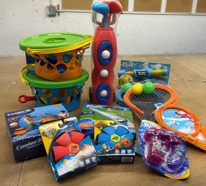 toys 12 in lot