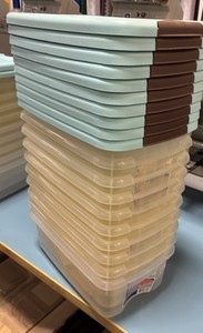 6-quart storage container with Lids(10)
