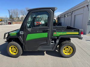 2019 John Deere Gator XUV 835M – Climate Controlled Cab
