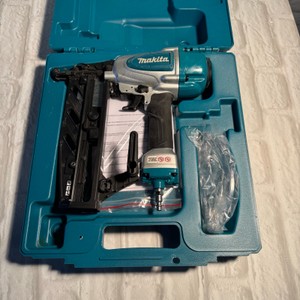 Makita 16 Gauge Straight Finish Nailer