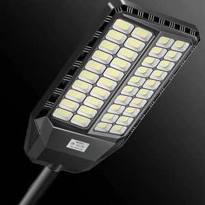 Solar Street Light and mounting kit - 10 hour discharge - TW040 - 28”x18.5”x4.75 Retail $200