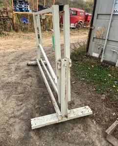 Rotating Fabrication Stand on Wheels