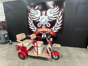 ELECTRIC TRICYCLE - 2026 - Unused - IRGC40 (stock photo) RED