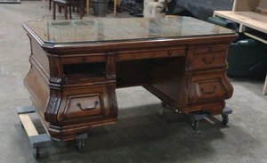 Michael Amini signature piece