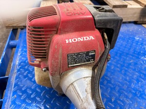 Honda Weed Eater, Runs and Works, 4 Stroke Engine