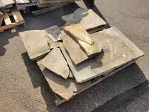 Lot of Various Architectural Pieces #1