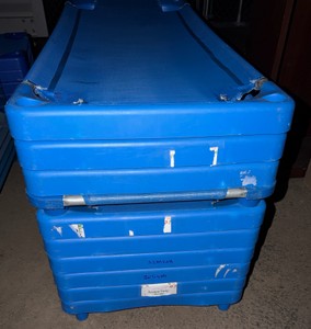 Blue cots (10)