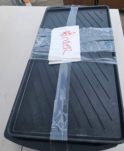 Shoe trays