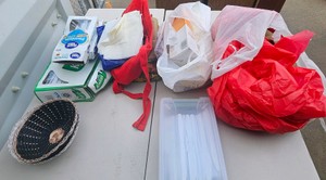 Box of tableware