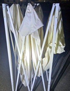 10x10 tent