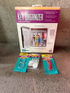 New Key Organizer W Key Ring & More