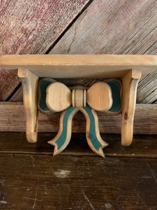 Bow Wood Shelf