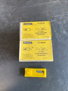utility knife blades 2 boxes