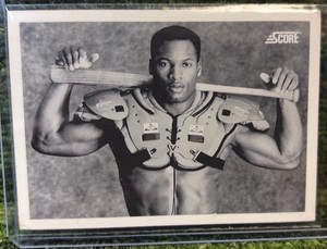 1990 SCORE #697 BO JACKSON RAIDERS ROYALS ICONIC BASEBALL CARD