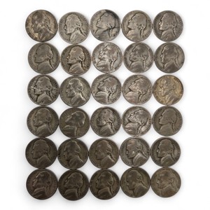 30 WWII Silver War Nickels - 35% Silver Jefferson Nickels - Mixed P D S Mint Marks - 1.6878 Troy Oz ASW