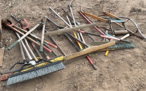Yard tools