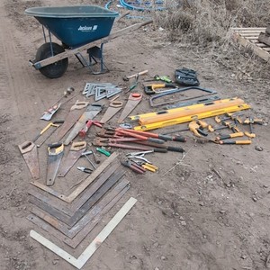 Wheelbarrow lot of assorted tools