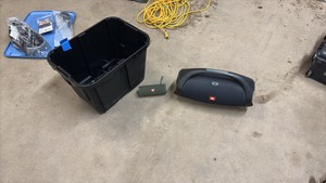 JPB boombox and Flip5 speaker