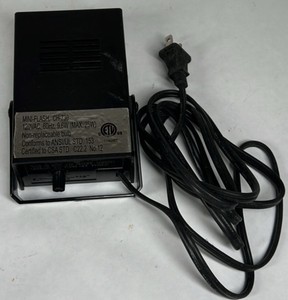 Chauvet Mini Strobe Light Stage Effect DJ Lighting Unit Model 750