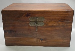 Wooden Storage Chest Box with Hinged Lid Metal Hardware Decorative Trunk