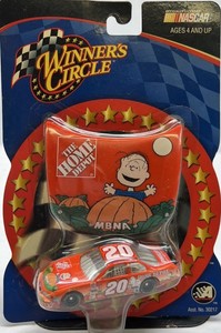 Winners Circle Tony Stewart #20 NASCAR Diecast Car Peanuts Pumpkin Home Depot MBNA