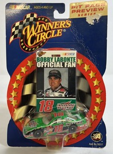 NASCAR Winners Circle Bobby Labonte 18 Interstate Batteries Diecast Car
