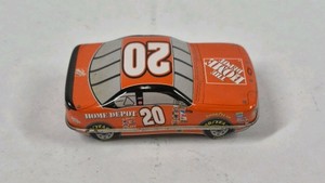 Tony Stewart #20 NASCAR Home Depot Diecast Car Peppermint Candy Tin