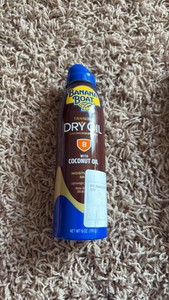 Banana Boat Brand Dry Tanning Oil Spray Can 8 SPF With Coconut Oil Lightweight and Not Greasy 6 Ounce Spray Can DOESNT EXPIRE UNTIL 2028