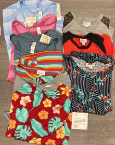 LuLaRoe Liquidation - Lot of 3-Randy Tee, 2-Gigi Tops, 3-Lynnae Tops (Size XS) - MSRP $289
