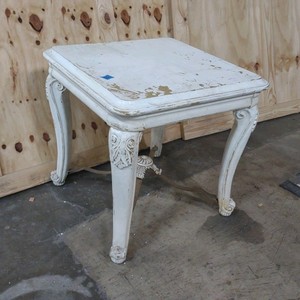 accent table