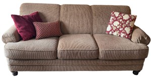 Hickory Manor 3-Seat Sofa