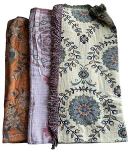 Brand New Patterned Light Weight ThrowTop Blankets