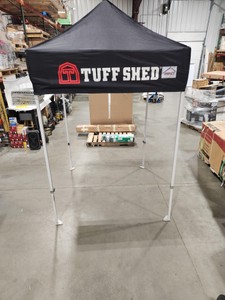 5 x 5 instant canopy. Used. Carrying case damaged.