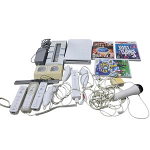 Nintendo Wii Console Bundle with Remotes, Nunchuks, Sensor Bar, Games & Accessories