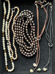 Unique pearlstone necklaces