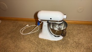 Kitchen Aid stand mixer