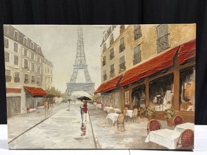 Large Eiffel Tower Picture