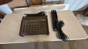 Traynor Mixeramplifier & Mic