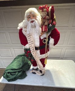 4ft tall Santa