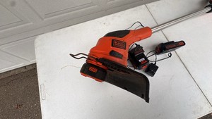 Black & Decker Weed Whip