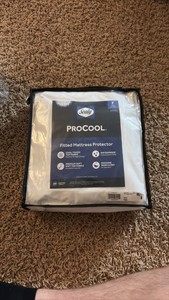 Sealy Brand ProCool Fitted Mattress Protector For Full Sized BedMachine Wash and Dry White Color