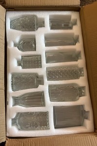 12 pack glass bud vases 4-5 in height