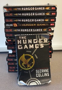 The hunger games  (r218)