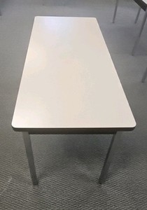 desk (R216)