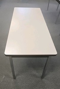 desk (R216)